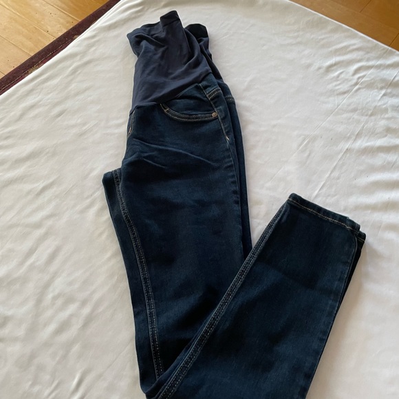 Maternity Jeggings - Picture 4 of 4